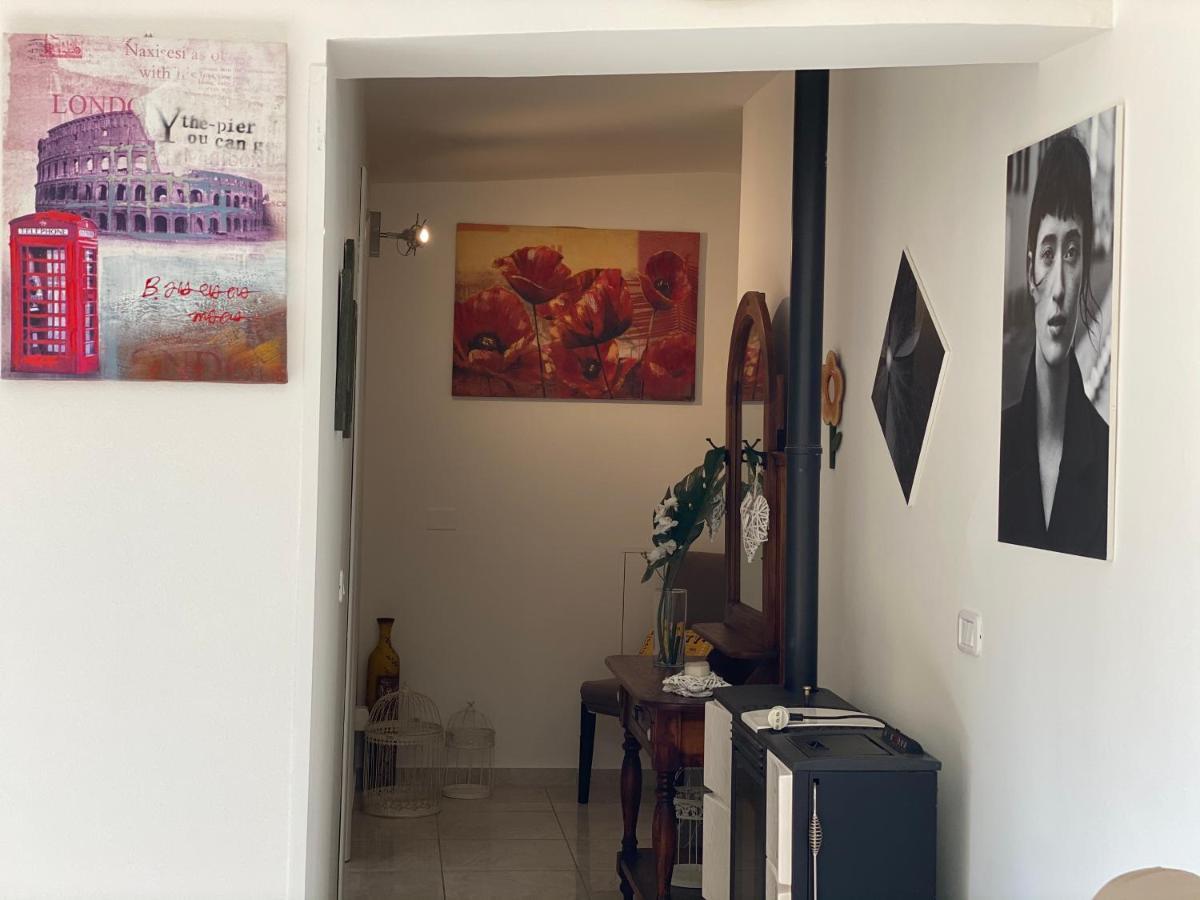 Casa Renato Apartment